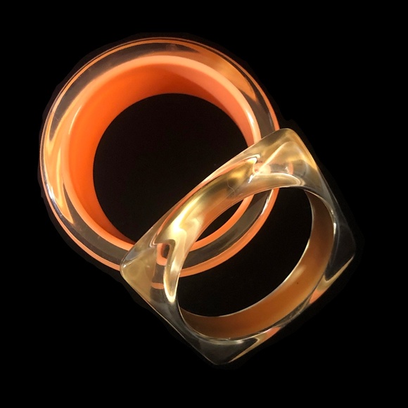 Vintage Lucite Bangle Bracelets x2! Orange + Gold - Picture 12 of 14